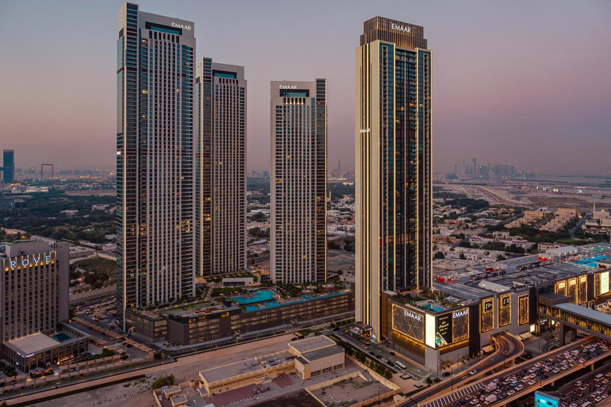Emmar Fashion Avenue Mall Apartment *