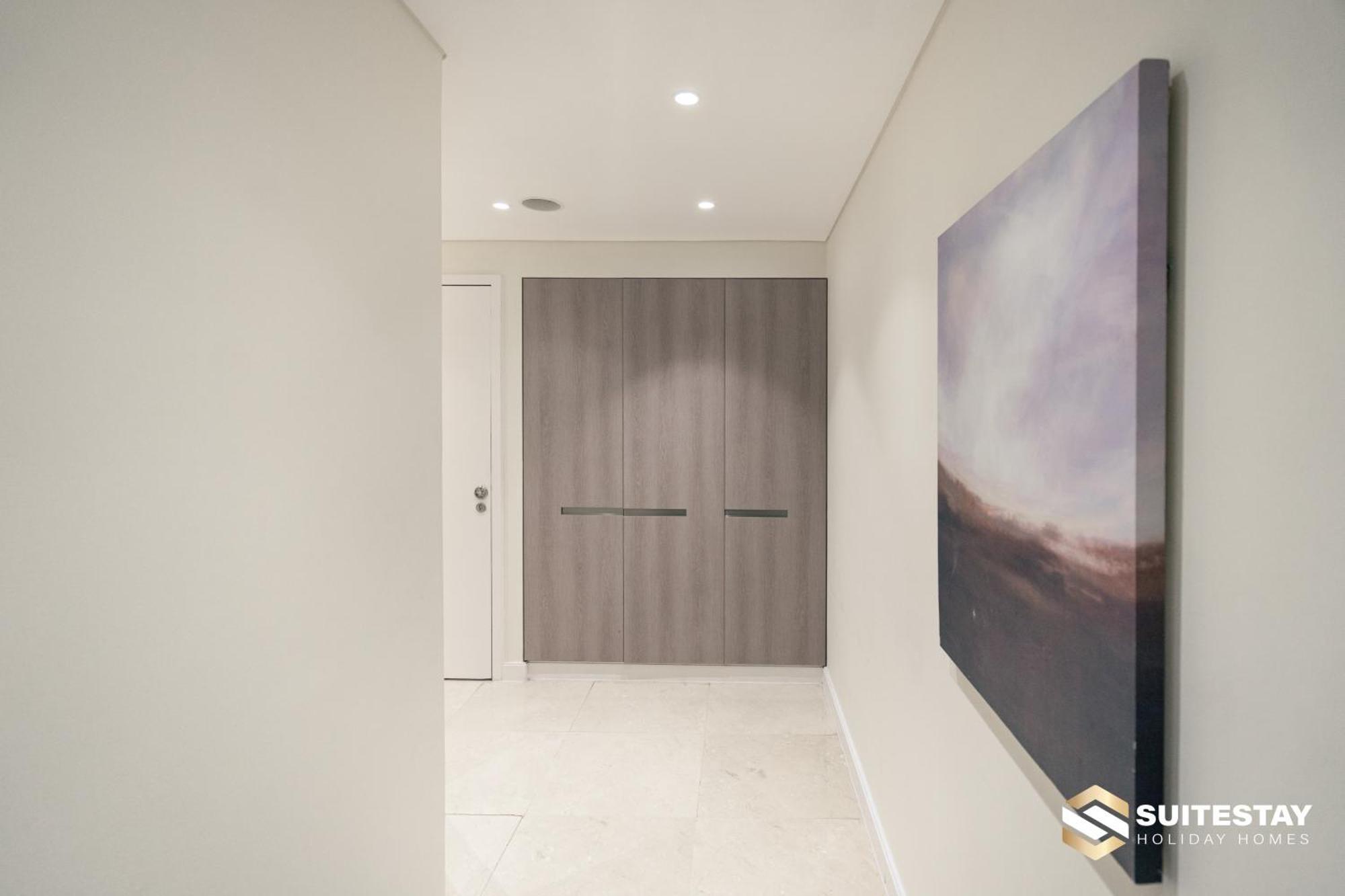 Apartment Emmar Fashion Avenue Mall